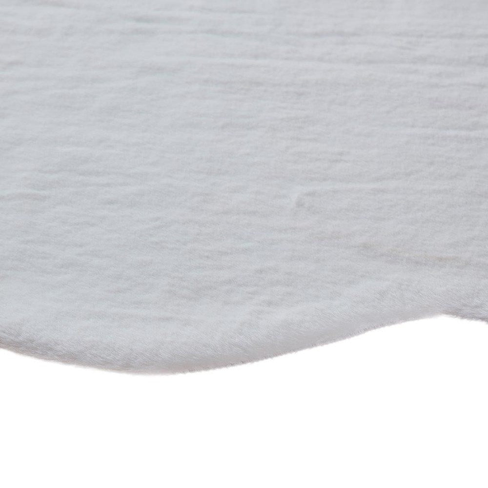 Turuun Soft Faux Sheepskin White Rug Lost Design Society